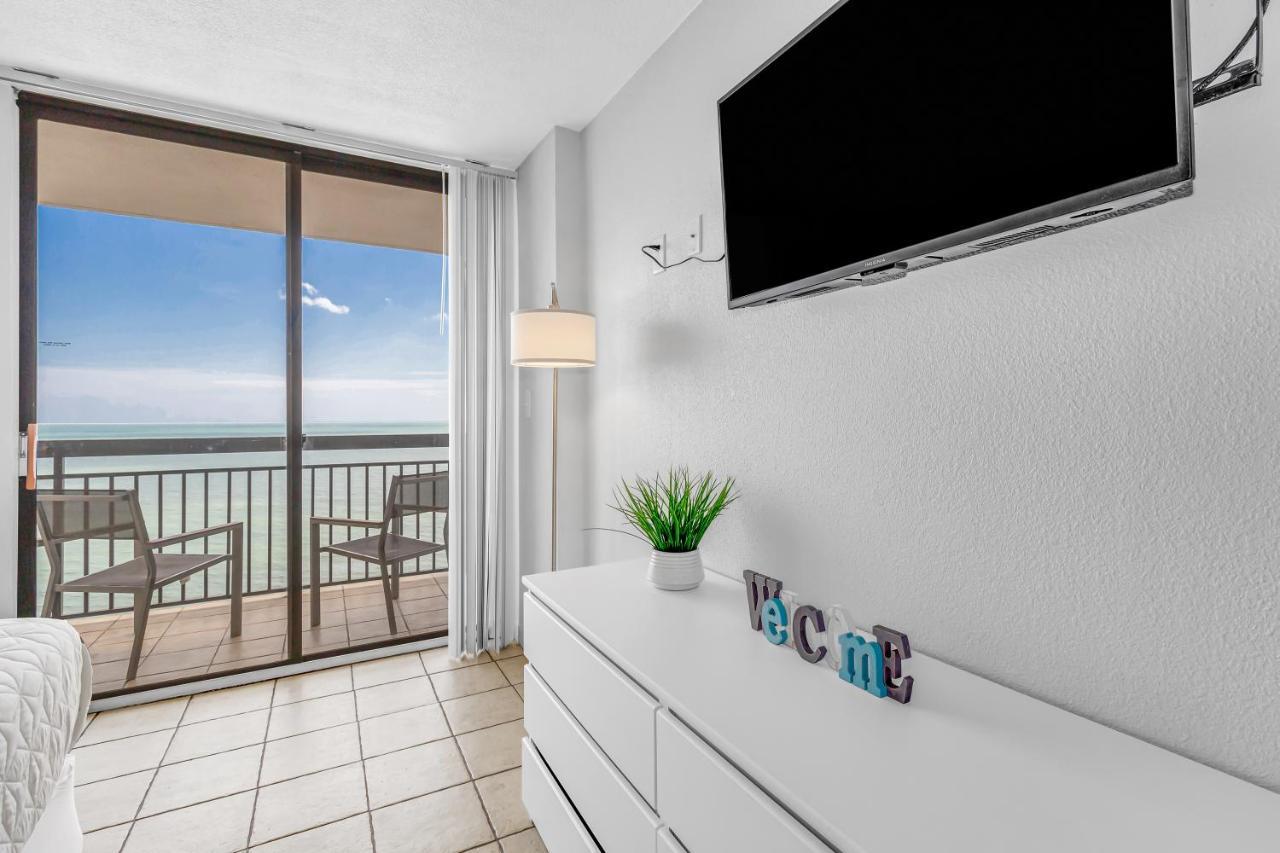 Beachfront Romantic Studio Escape W Perfect View 1212 Миртл-Бич Экстерьер фото